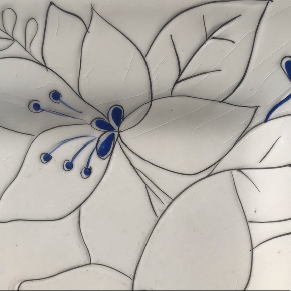 4  Square Dinner Plates By Laurie Gates “Anna”  Blue Black And White Flo… - Picture 5 of 10